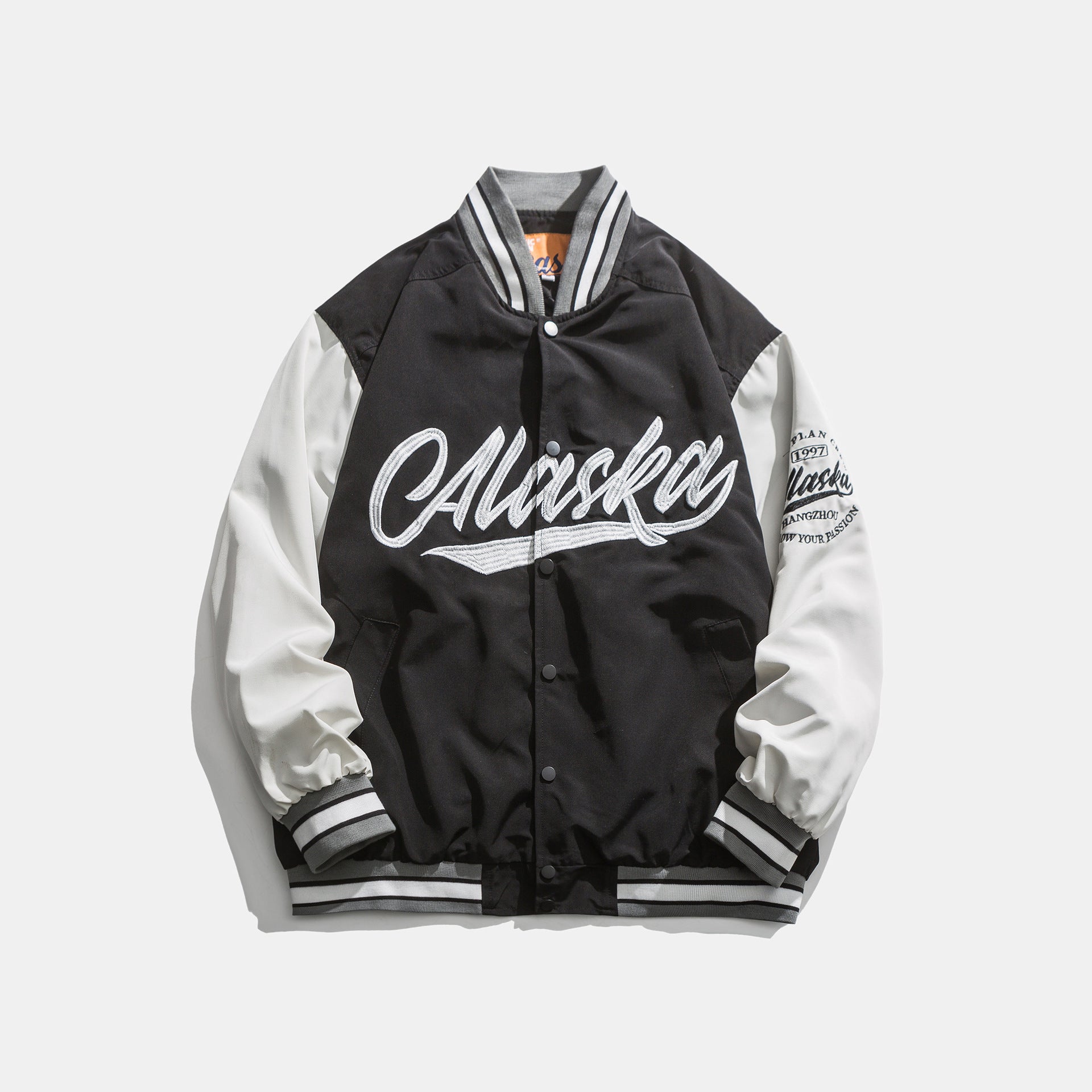 Embroidered Cotton Baseball Jersey – Classic Streetwear Style